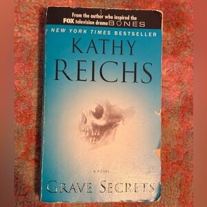 Kathy Reichs - Grave secrets book